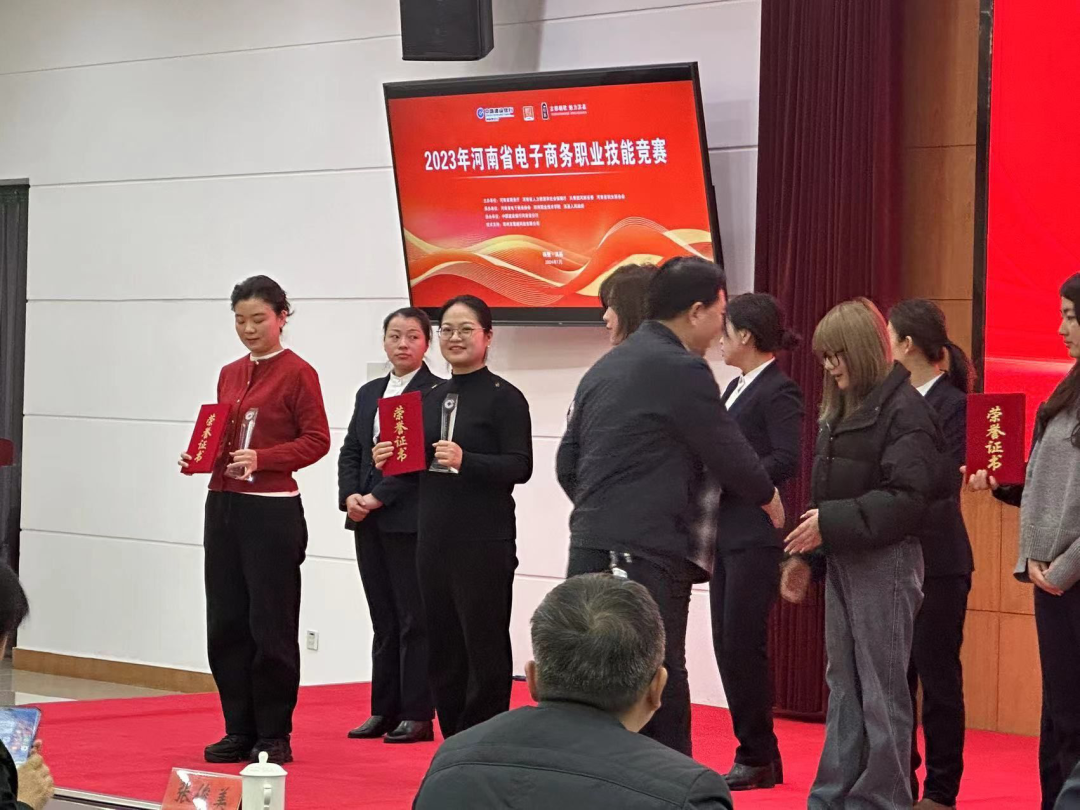 1709193984392305.png 1709193984392305.png